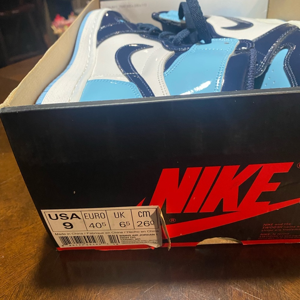 Nike Air Jordan 1 high patent unc blue W9 - Picture 6 of 8